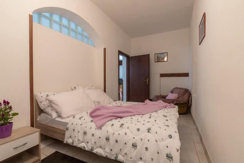 Loredana Apartments Crikvenica Room photo